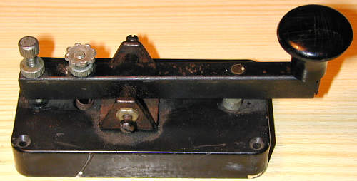 USSR pioneers telegraph key